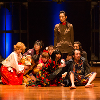 浅草紅團舞台写真